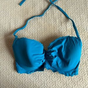 Scalloped bikini top